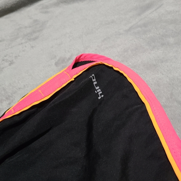 Shorts - Picture 2 of 3